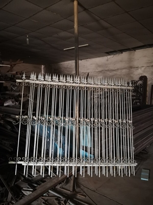 上海铁艺护栏选择？有关铁艺护栏铁艺围栏产品的优势介绍