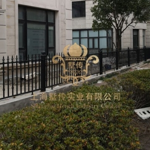 上海别墅庭院铝艺围栏护栏2